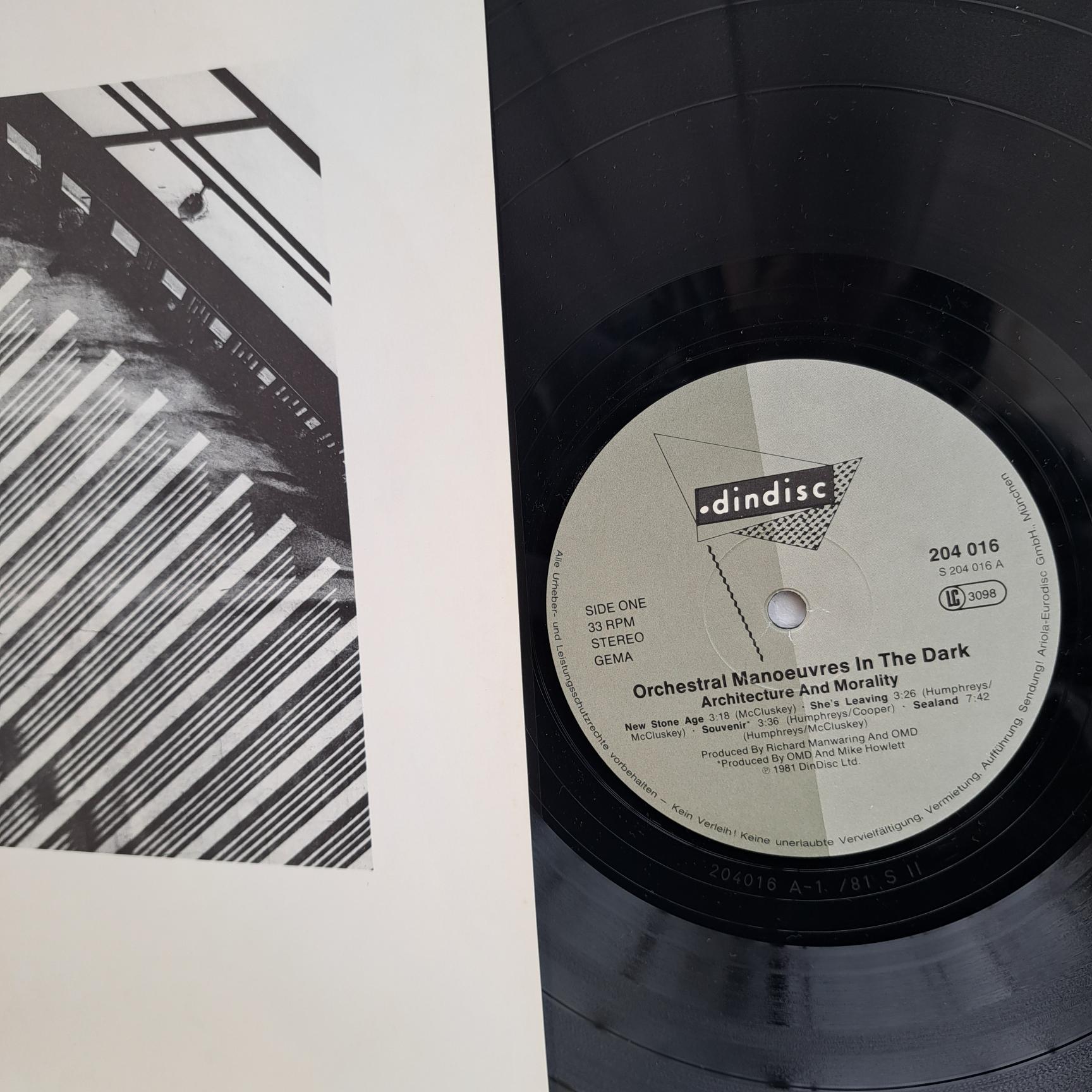 Orchestral Manoeuvres In The Dark – Architecture & Morality OMD - Disc VINIL LP VG+ - imagine 2