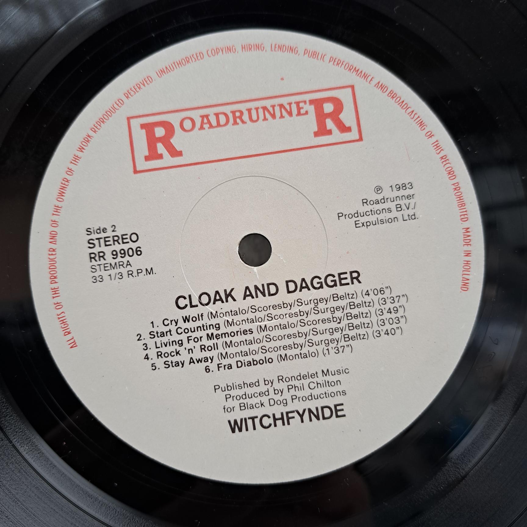 Witchfynde – Cloak & Dagger .Disc VINIL LP VG+ - imagine 3