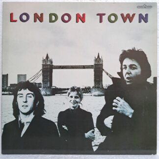Wings  – London Town   Disc VINIL LP VG+  (box2)