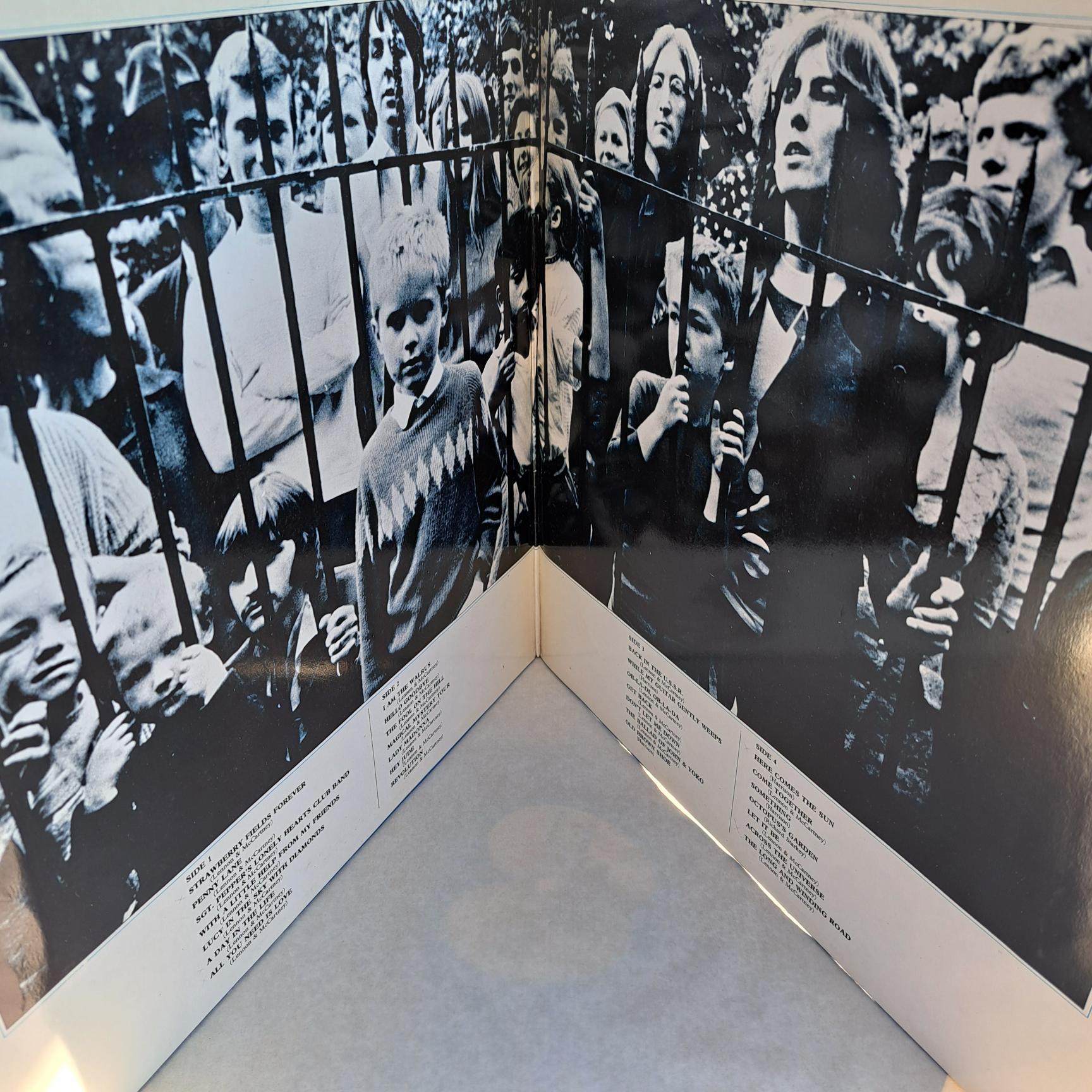 The Beatles – 1967-1970 - Disc VINIL 2LP VG - imagine 2