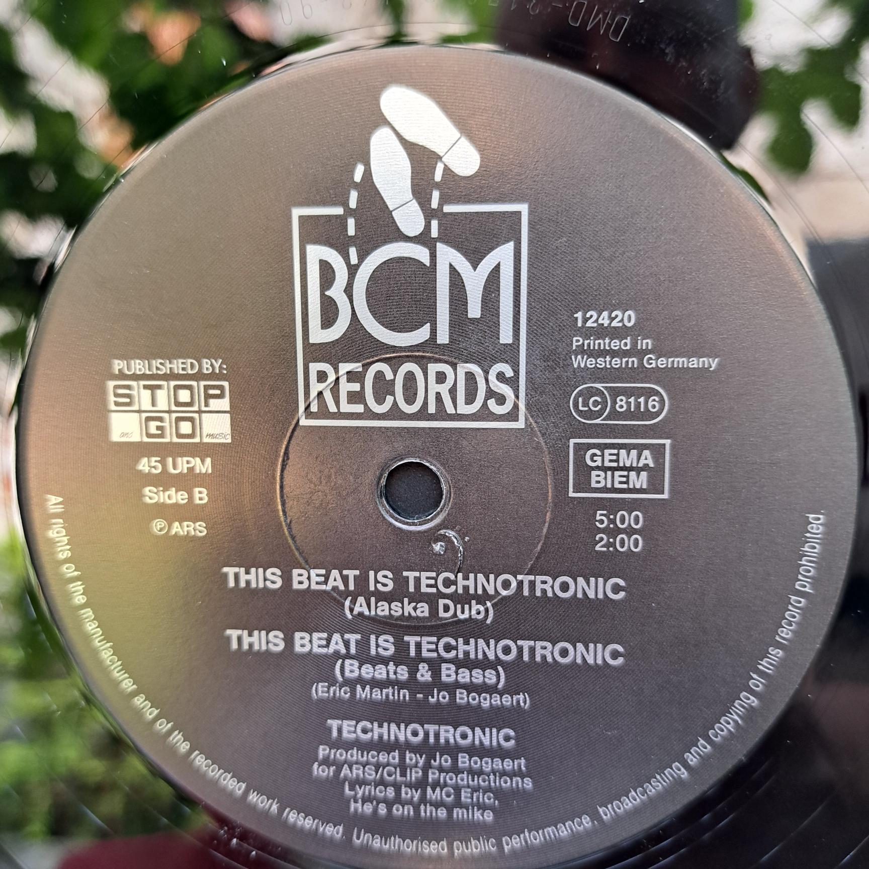 Technotronic Feat. MC Eric – This Beat Is Technotronic Disc VINIL MAXI VG+ (BOX5) - imagine 3