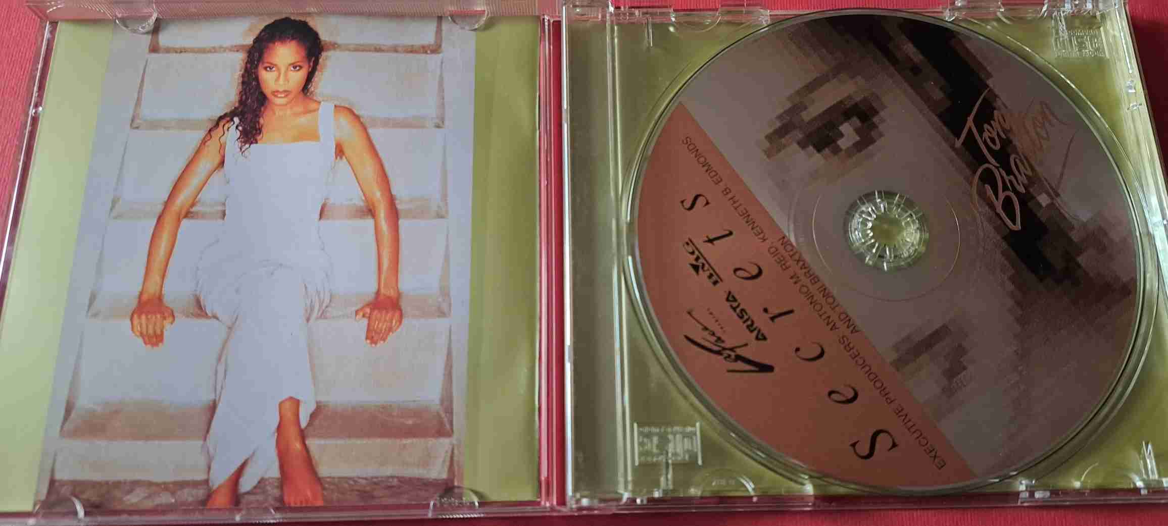 Toni Braxton – Secrets - CD audio (C2) - imagine 2