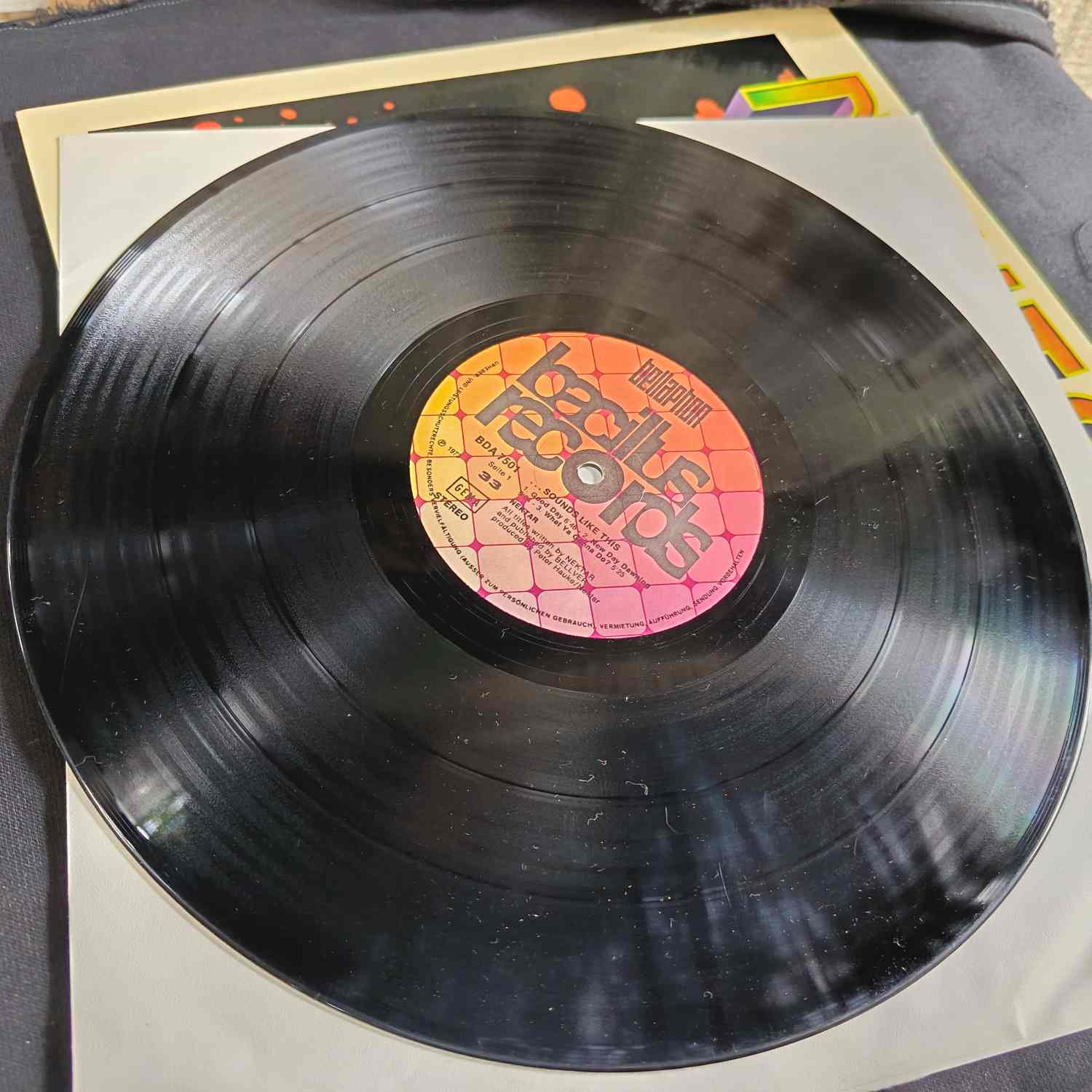 Nektar – ...Sounds Like This - Disc Vinil LP VG VG+ - imagine 2