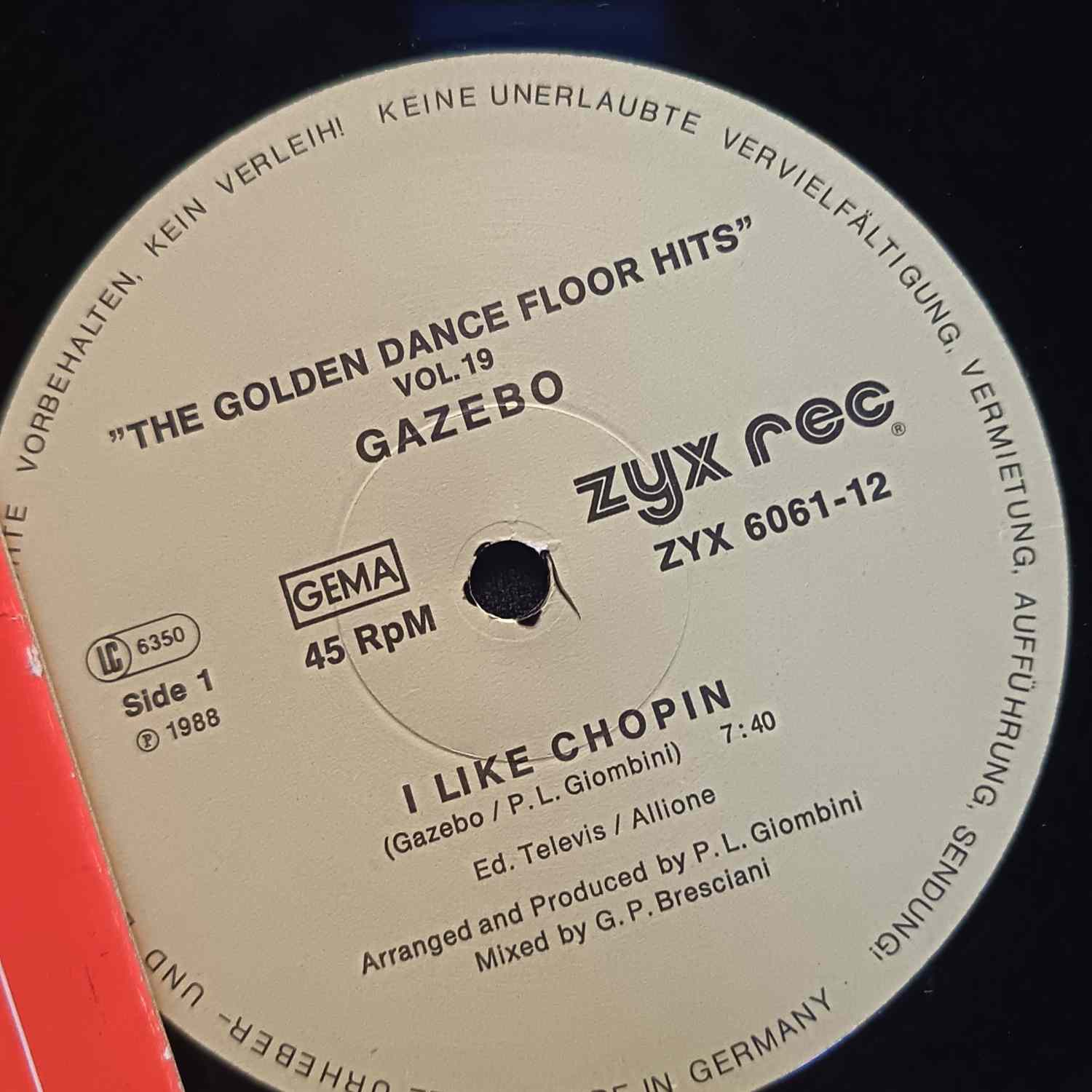 Gazebo / Savage – The Golden Dance-Floor Hits Vol. 19 - Disc VINIL MAXI 45 RPM VG+ - imagine 2