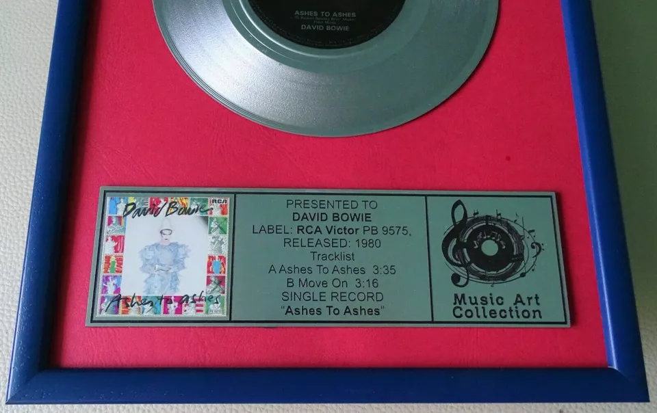 David Bowie – "Ashes to Ashes" Disc replică argintiu - imagine 3