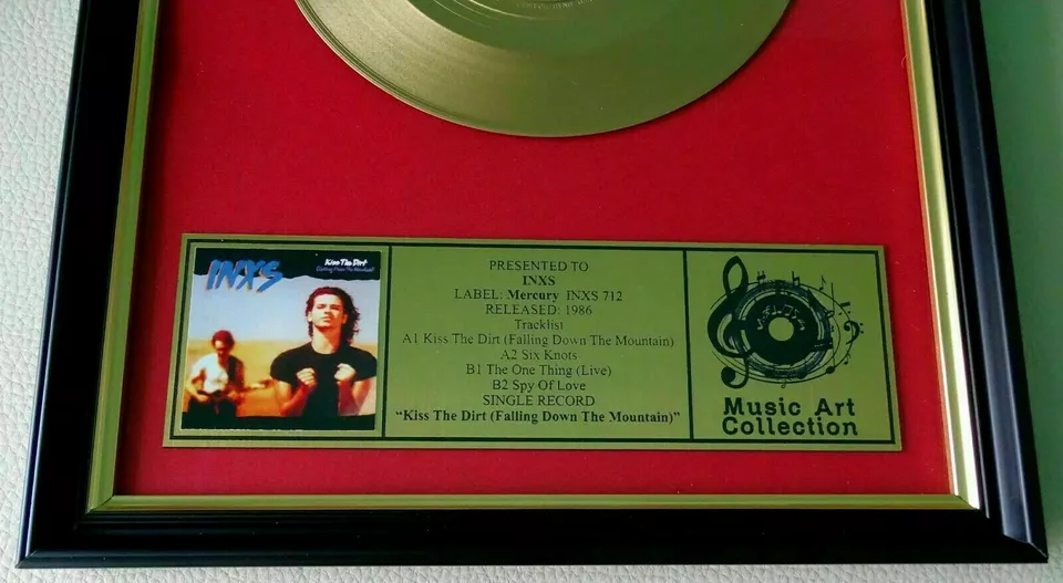 INXS – "Kiss the Dirt (Falling Down the Mountain)" Disc replică auriu - imagine 2