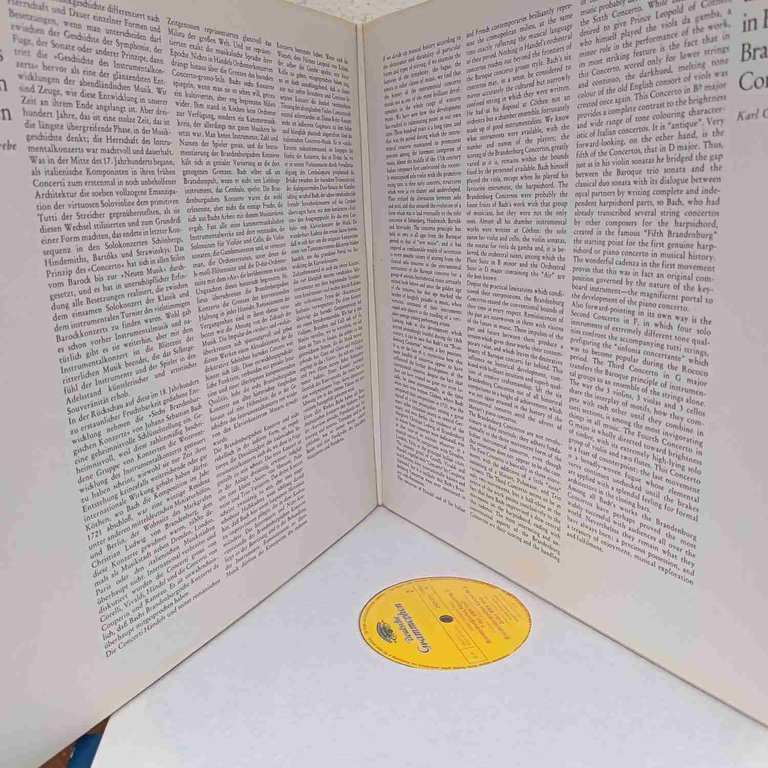 J.S. Bach, Berlin Philharmonic Orchestra, Herbert Von Karajan – J.S. Bach 6 Concertos - Disc VINIL 2LP VG+ (Deutsche Grammophon) - imagine 3